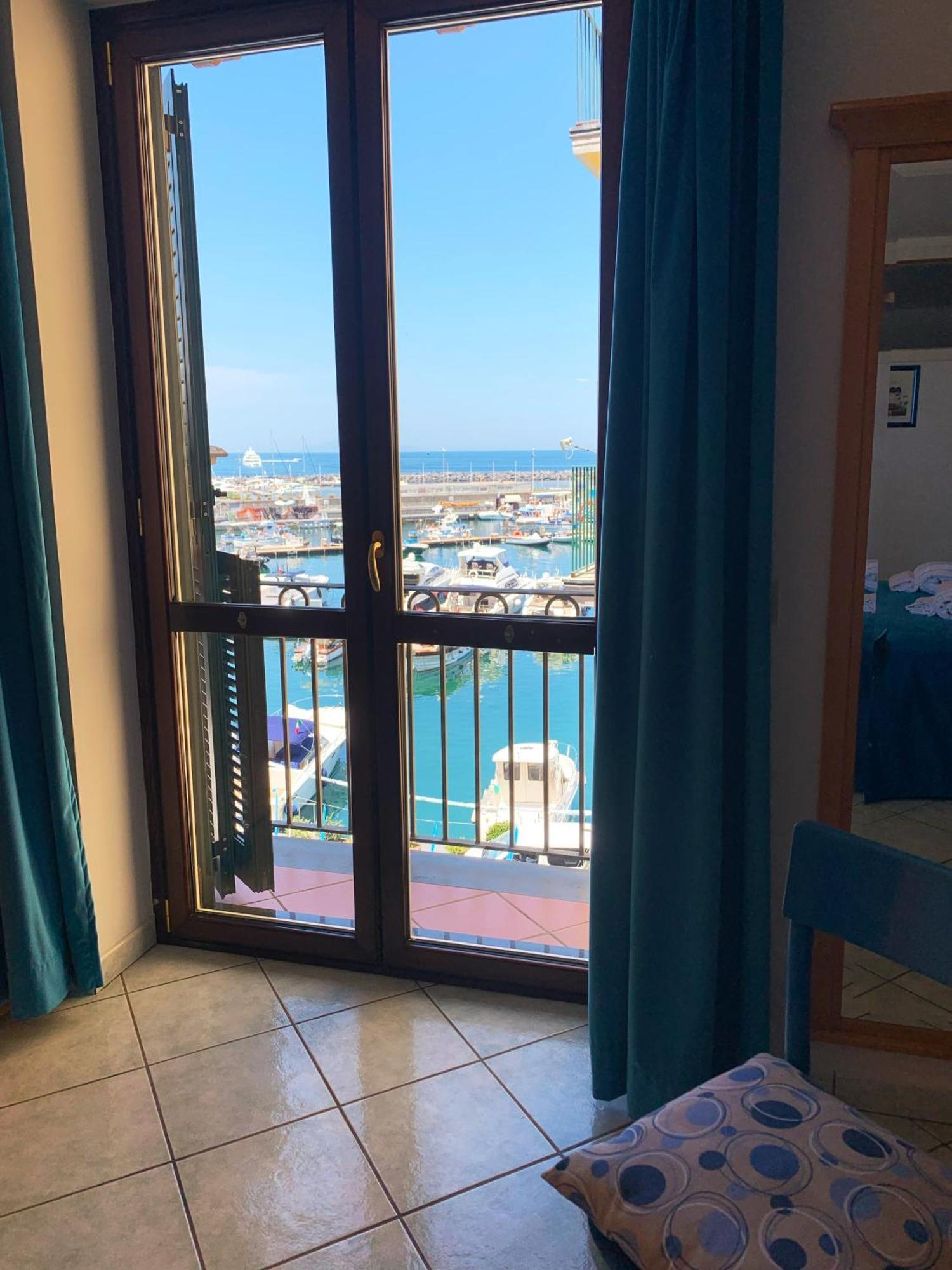 B&B L'Approdo Πιάνο ντι Σορέντο Εξωτερικό φωτογραφία