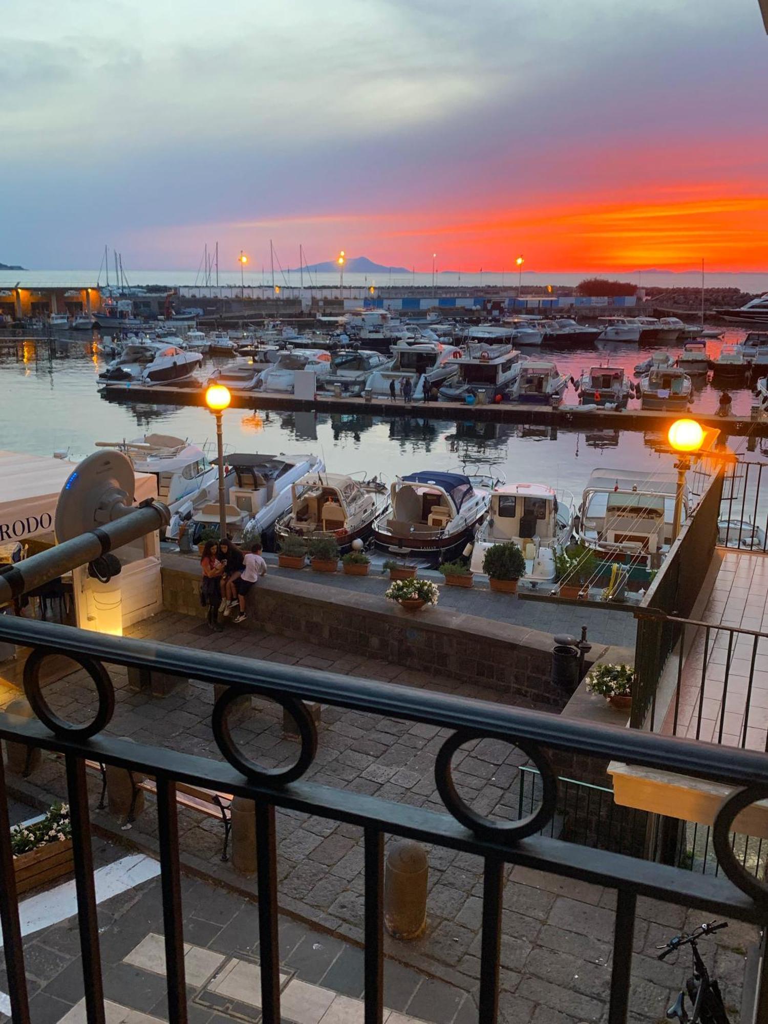 B&B L'Approdo Πιάνο ντι Σορέντο Εξωτερικό φωτογραφία